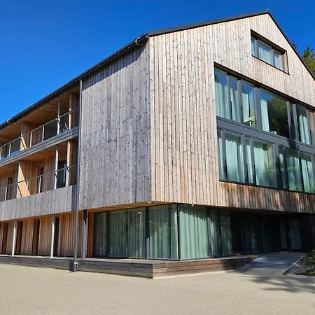 Rezidence Alpina - 15 アパート *